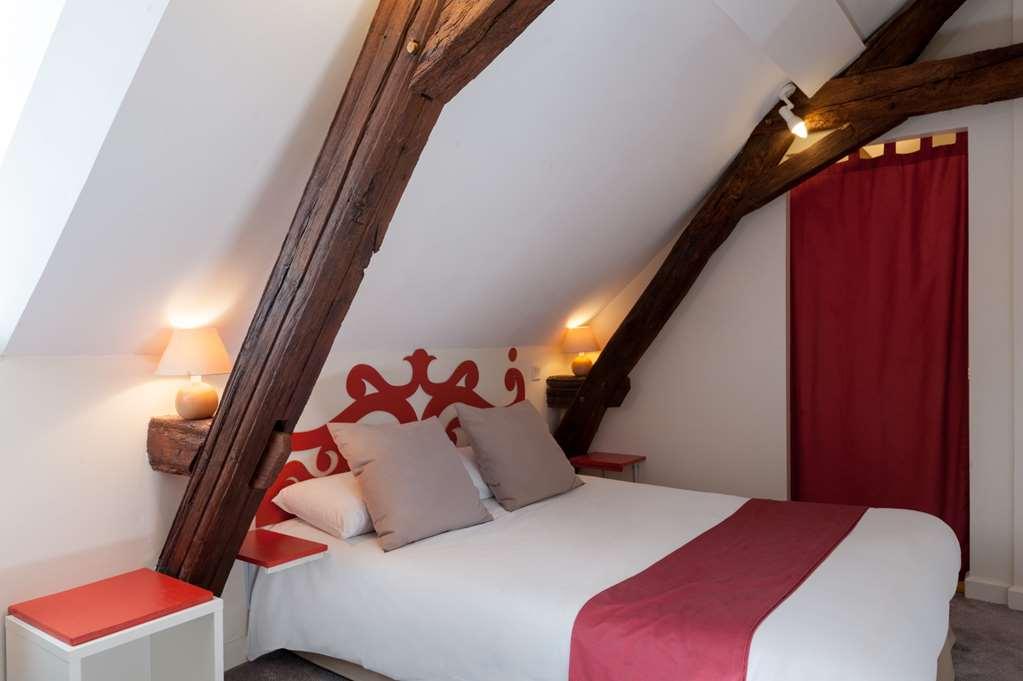 Le Pigeonnier Du Perron Hotel Availles-en-Chatellerault ห้อง รูปภาพ