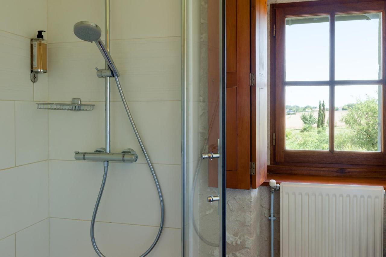 Le Pigeonnier Du Perron Hotel Availles-en-Chatellerault ภายนอก รูปภาพ