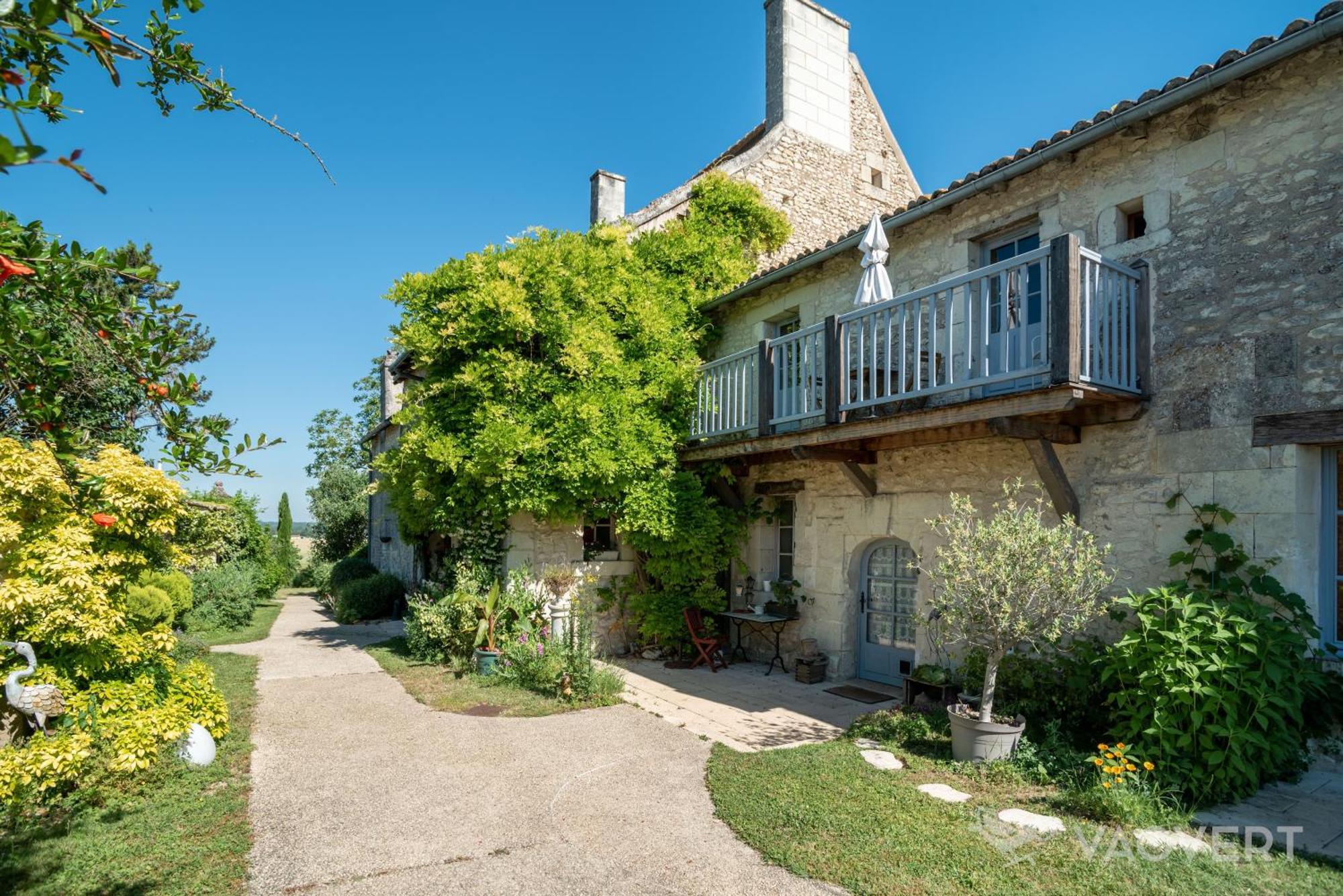 Le Pigeonnier Du Perron Hotel Availles-en-Chatellerault ภายนอก รูปภาพ