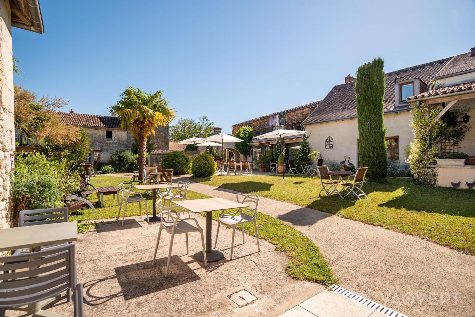 Le Pigeonnier Du Perron Hotel Availles-en-Chatellerault ภายนอก รูปภาพ
