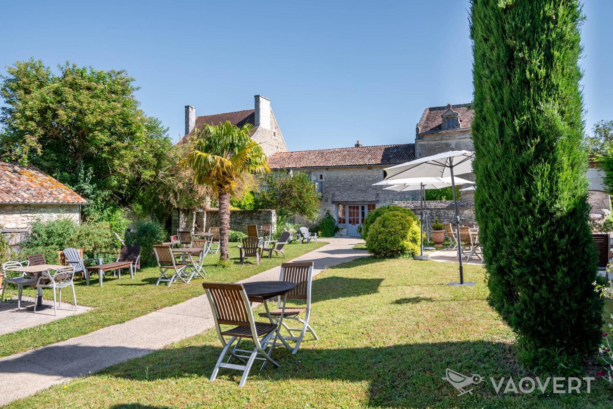 Le Pigeonnier Du Perron Hotel Availles-en-Chatellerault ภายนอก รูปภาพ
